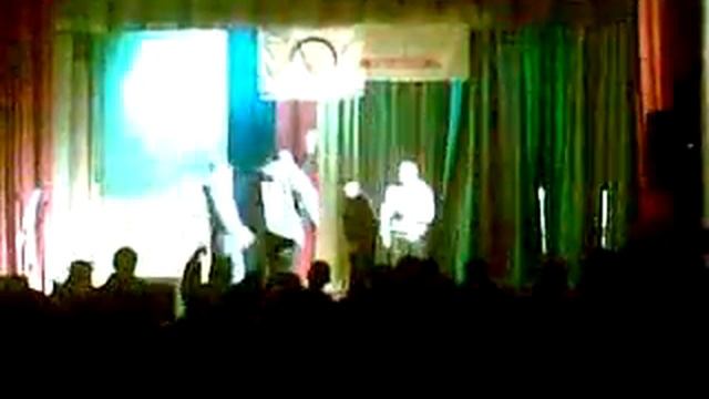 La Bomba il Pubblico - Хип-хоп пехота (Rap Juice 2009) смотреть онлайн