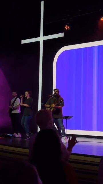 пусть услышит вся земля как славим мы Господь Тебя! #wear смотреть онлайн