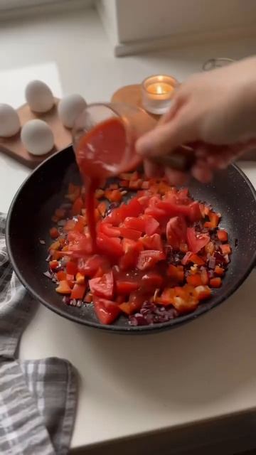 Мое любимое блюдо - шакшука😍 рецепт есть в моем тг кан смотреть онлайн
