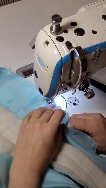 Жилетка из куртки✂️ #шью #sewing #ателье #шьюсама #пошив #? смотреть онлайн