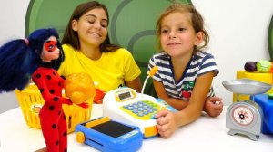 Игры в магазин онлайн - Кто лучший продавец? - Видео с игрушками для девочек.