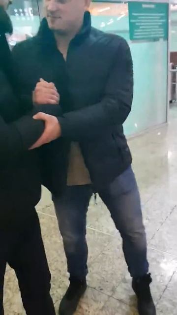 Забить аэропорт Шереметьево смотреть онлайн