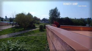 15 СПОСОБОВ ПРЕОДОЛЕТЬ ПРЕПЯТСТВИЕ / ПАРКУР ТРЮКИ / ПРЫЖКИ ЧЕРЕЗ ПРЕГРАДУ / PARKOUR AND FREERUNNING