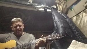 Толя исполняет