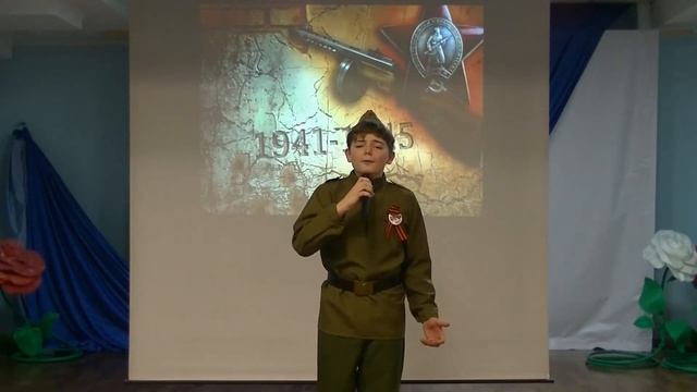 "Фронтовые песни". "Дети - детям о войне!"   7 класс, ЧОУ СОШ "Кристалл"