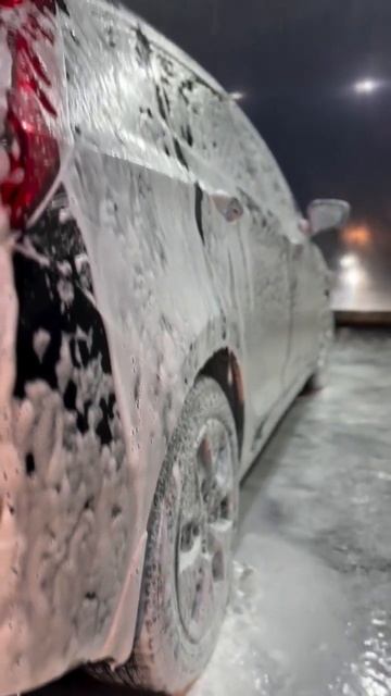 Как работает пена на автомойке #тула #тулаlife #2024 #совет? смотреть онлайн