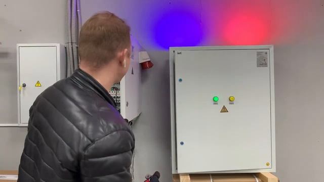 АВР 63А со счетчиком, Schneider Electric