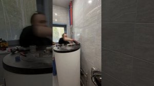 Монтаж бойлера косвенного нагрева 300л.