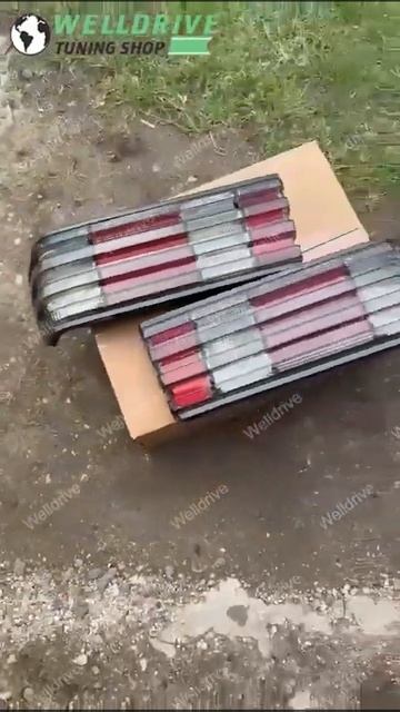 Фонари задние Mercedes W126 tail lights смотреть онлайн