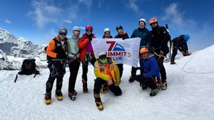 Фрагменты восхождения на Айленд Пик группы Клуба 7 Вершин. Май 2025 года