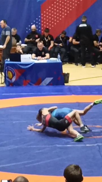 Варданян, один из лучших борцов в 45 кг смотреть онлайн