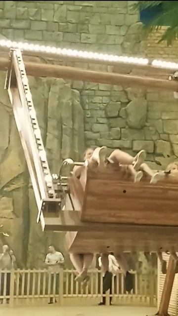 Гигантские качели в Острове мечты смотреть онлайн