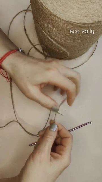 Джут, которым я вяжу☺️ #джут #изджута #сумкакрючком #сумочкакрючком #вязаниедляначинающих смотреть онлайн