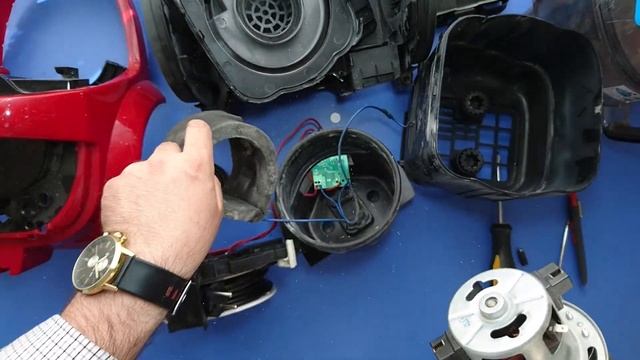 Philips PowerPro Active Elektrikli Süpürge Sökümü смотреть онлайн