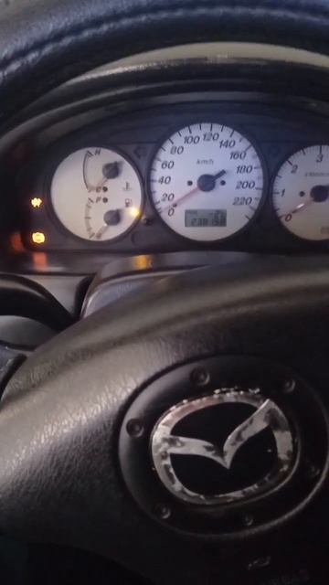 холодный пуск после долгой стоянки #mazda #mazda323 #mazda626 #гар