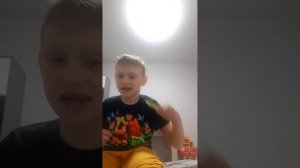 20250514_213942.mp4