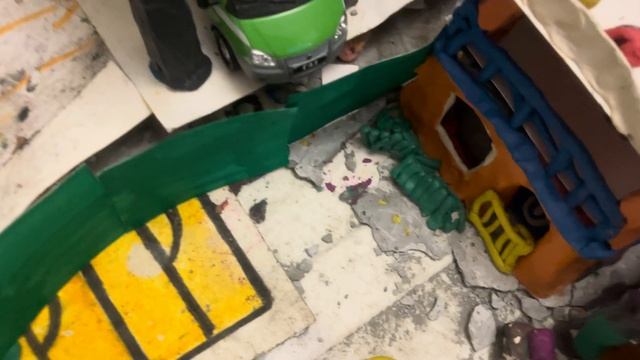 Сделал новый забор на улице в городе!! смотреть онлайн