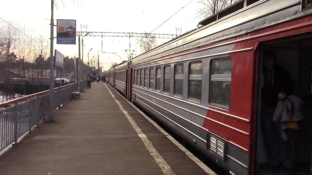 ЭД2Т-0037, платформа Загорянская