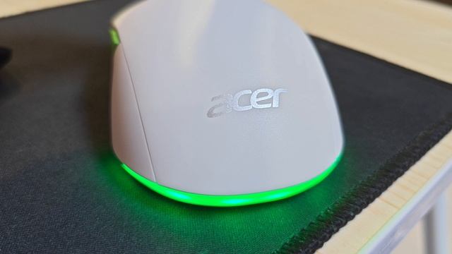 демонстрация подсветки мышки Acer OMR311 смотреть онлайн