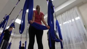 VLOG: Иду на свидание/ Балдею вниз головой на йоге в гамаках /Почему Сима всегда спит