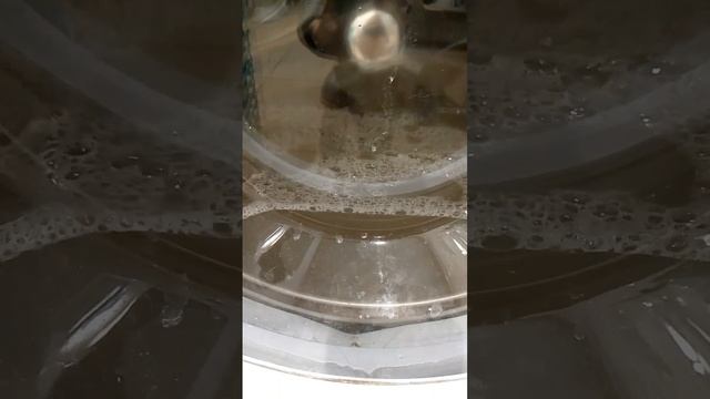 Избавляемся от грязи в машинке🫧 смотреть онлайн