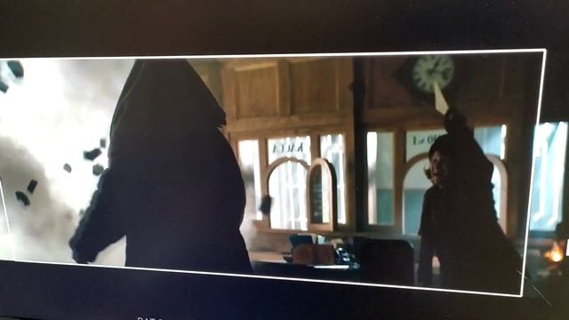 "Раненая" чернильница. Видеоролик Сбербанка. смотреть онлайн