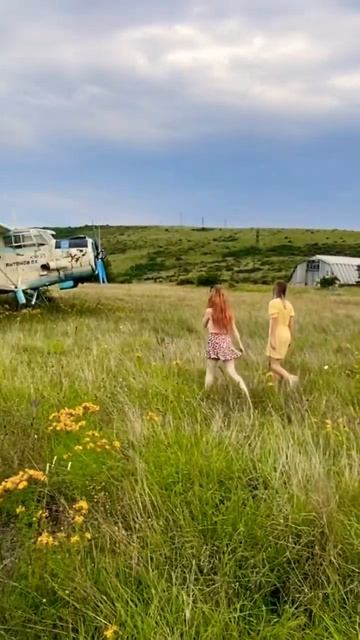 Заброшенные самолёты в джунглях #заброшенныеместа #пу смотреть онлайн