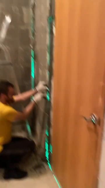 Штукатурка стен по маякам #ремонтквартир#строительст? смотреть онлайн