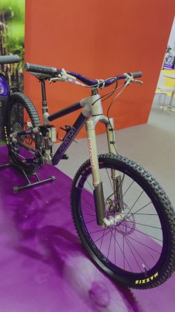 Невероятный двухподвес от компании Atherton Bikes Ультимативная сборка на выставке China Cycle 2025