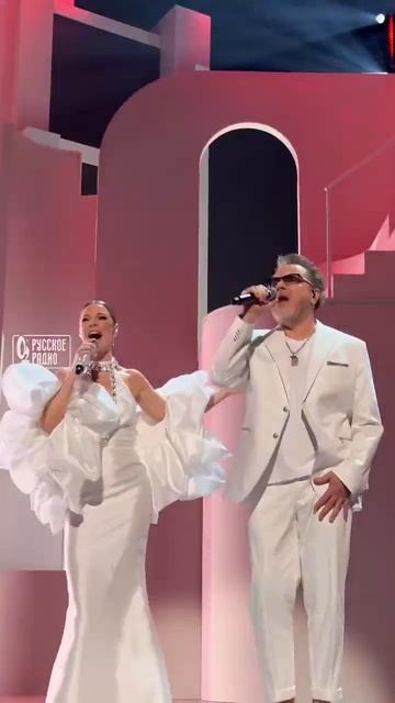 Пресняков и Подольская стали украшением Премии телек? смотреть онлайн