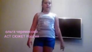 Показываю свои костюмы на выступление