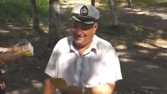 Сотрудники полиции провели акцию для незащищенных сл? смотреть онлайн