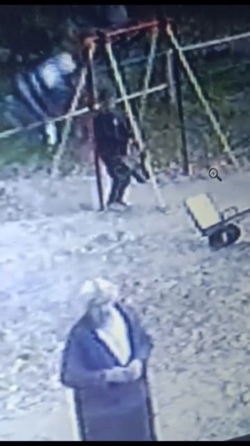 я сегодня упала с качели 😁 завтра в транпункт возможн смотреть онлайн