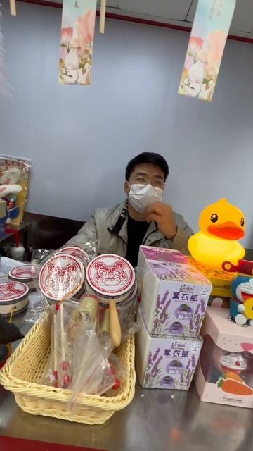 Премьера 15 айфона в Китае. Первые впечатления #китай #ш смотреть онлайн