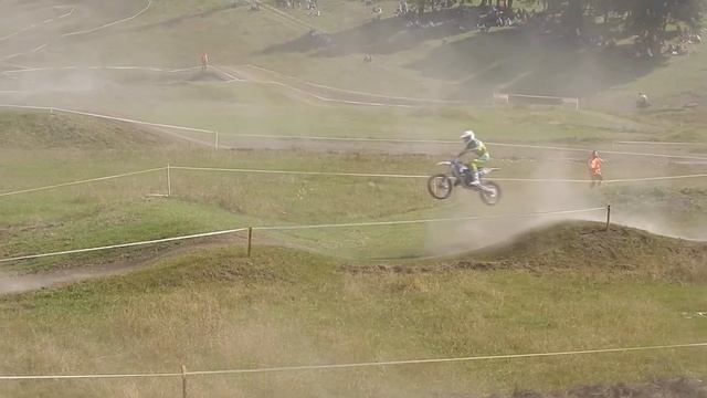 Мотокросс в Лозовой смотреть онлайн