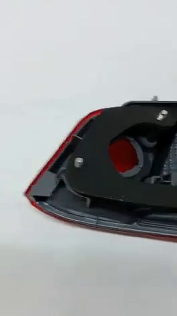 RH Фонарь задний KIA RIO 2011 правый внутренний смотреть онлайн