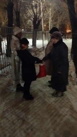 акция челябинск снегурочка и маленький эльф
