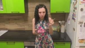 Этот салат съедают первым на любом столе! Готовь сразу двойную порцию — мало не покажется!