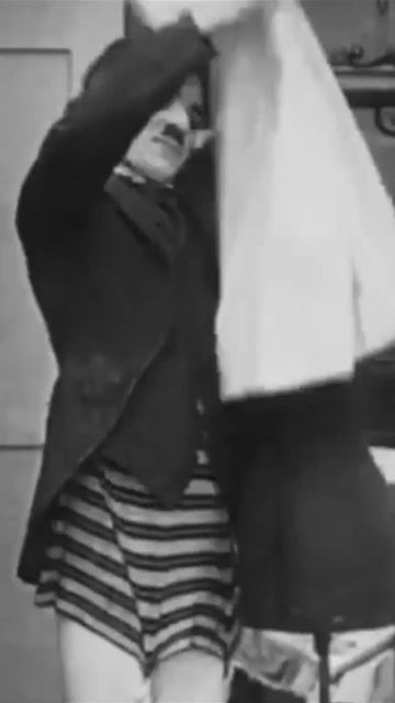 Мужчины переодеваются в женщин смотреть онлайн