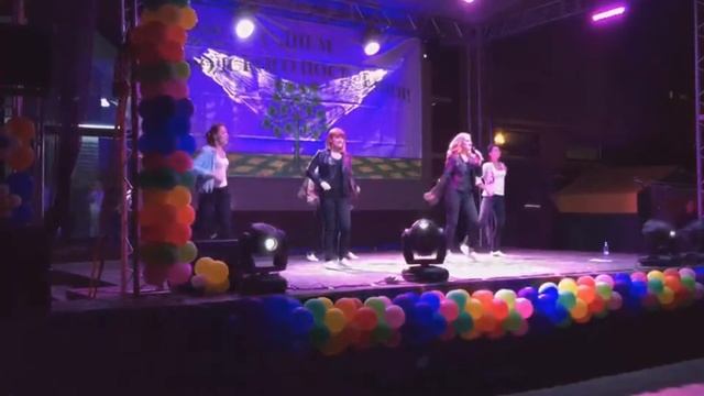 Вокальный дуэт МиЛори и шоу-балет Magic world - Cant stop the felling dance dance dance