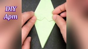 Вот как сделать попугая из бумаги оригами. DIY
Арт