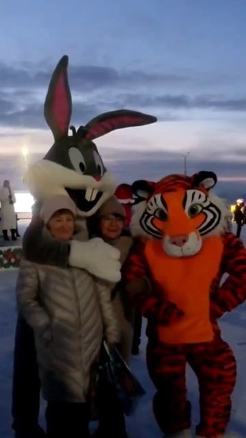 #камчатка 01 января 2023 Центральная площадь Петропавлов смотреть онлайн