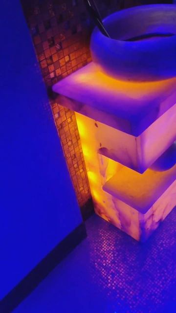 Умывальник из камня с LED подсветкой . #подсветкакамня #o смотреть онлайн
