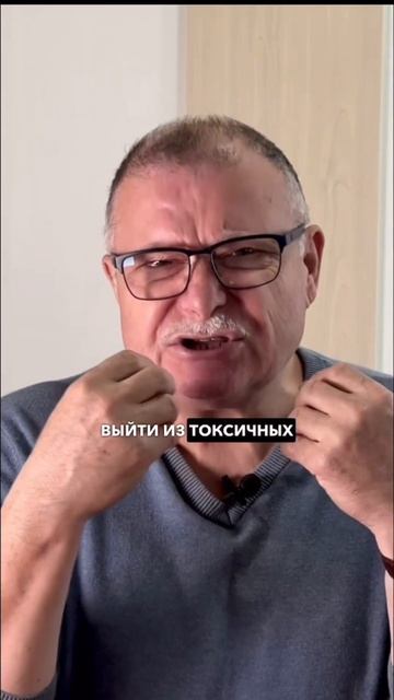 Почему мотивационный контент не работает? видео short #sh смотреть онлайн