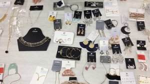 сти99. Бижутерия MOA/Etam Франция сток