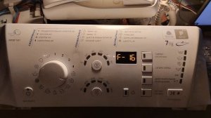 Панель стиральной машины Hotpoint-Ariston ARTXXF1097 ошибка F-16