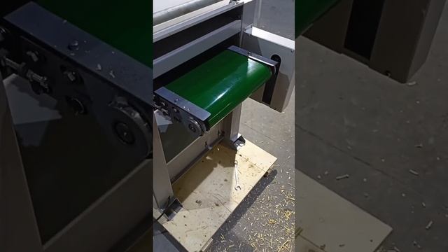 Рейсмус MB104AT смотреть онлайн