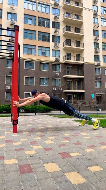 Динамичная «Планка»#тренировка#планка#пресс#фитнес#у? смотреть онлайн