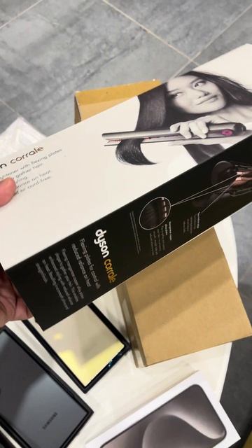 Поставка новых товаров #15promax #iphone #samsung #s24ultra #dyson смотреть онлайн