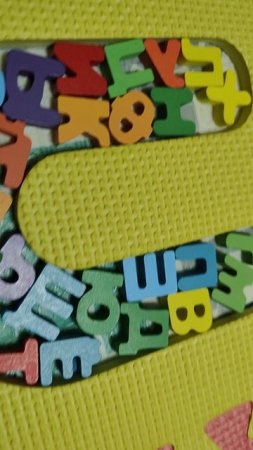 играем в деревянные буквы русского алфавита для детей